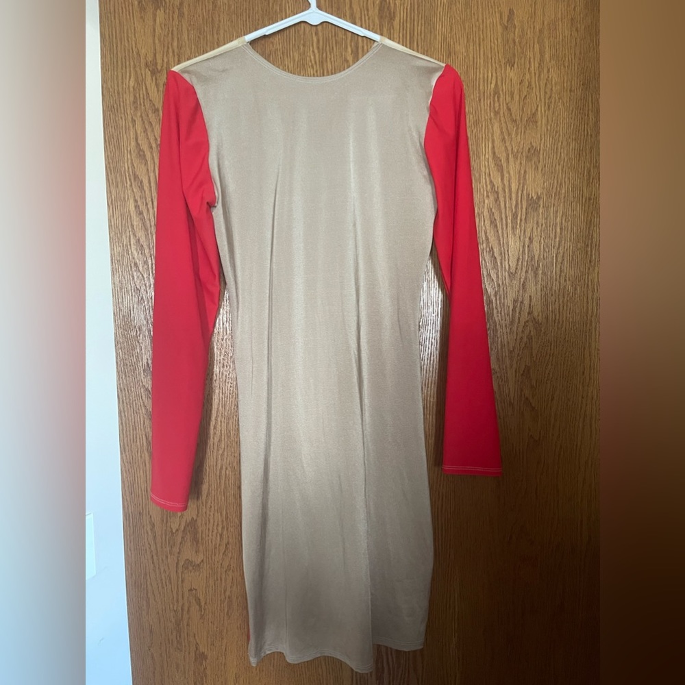Custom made dress - Picture 2 of 2